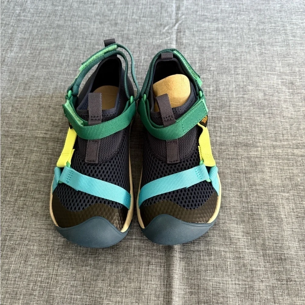 Teva Unisex-Child K Outflow Universal Sandal  Size 1